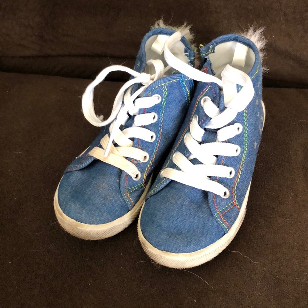 Carter’s unicorn sneakers